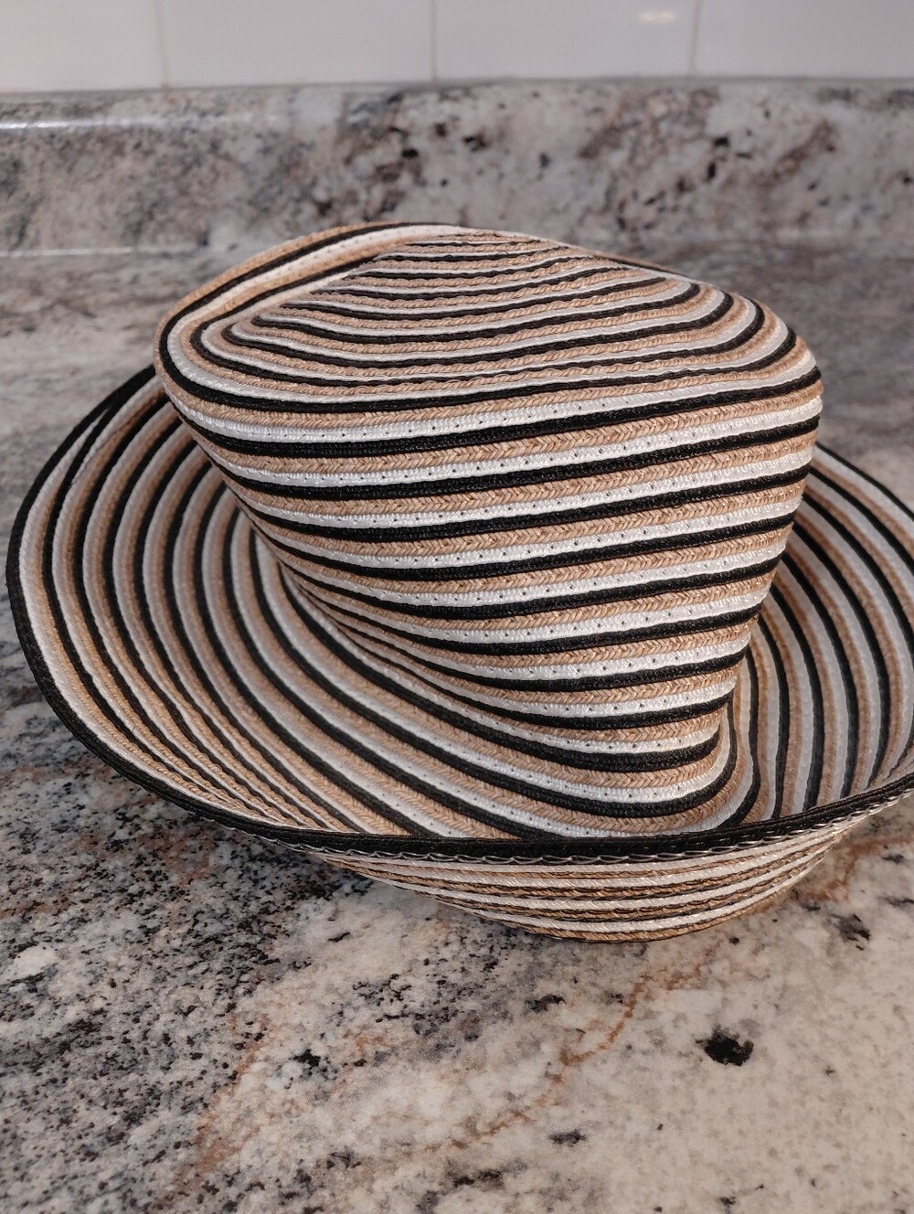 Eric Javits Women's Black White Tan Striped Fedora Hat